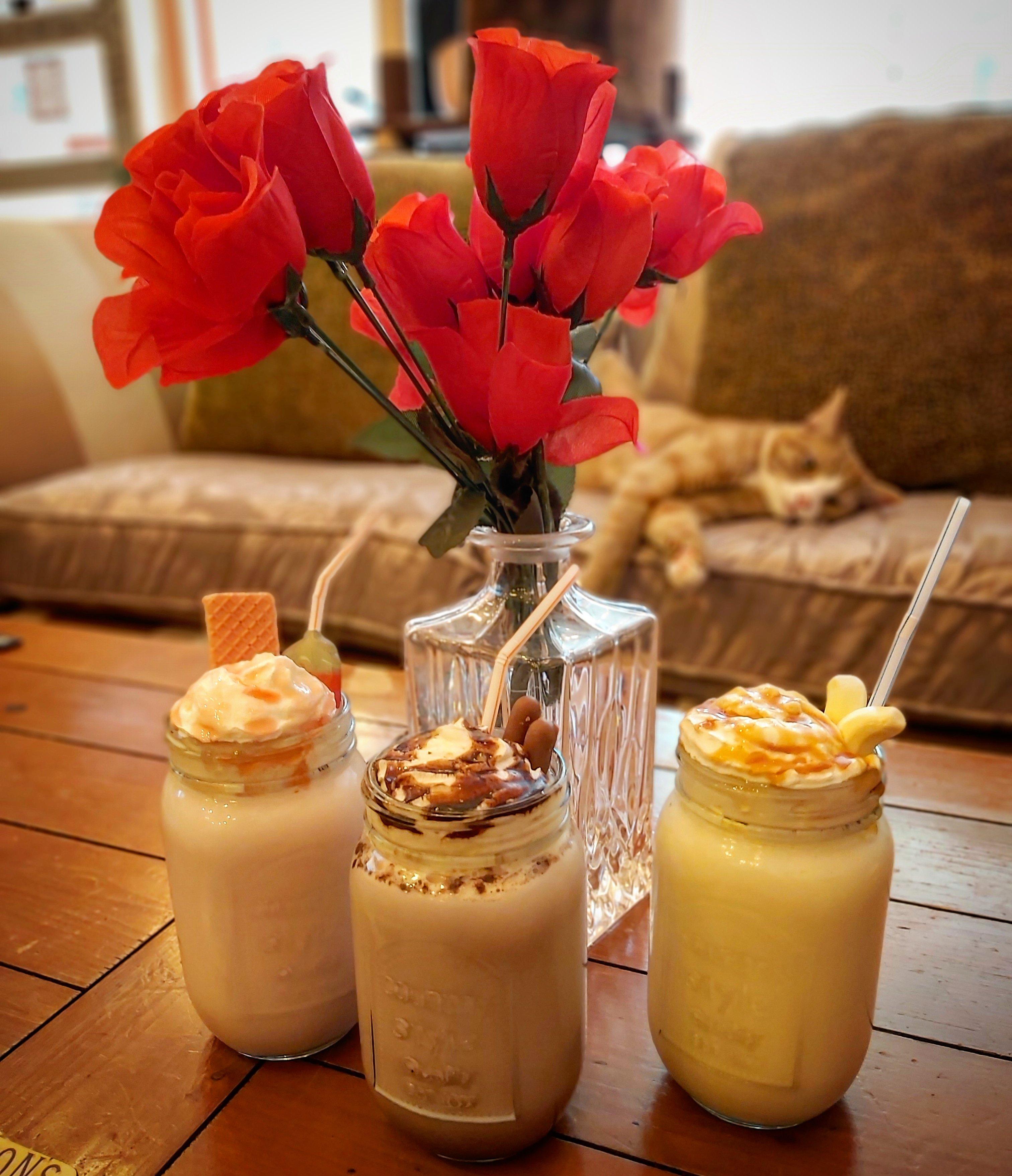 The Mad Catter Cat Cafe