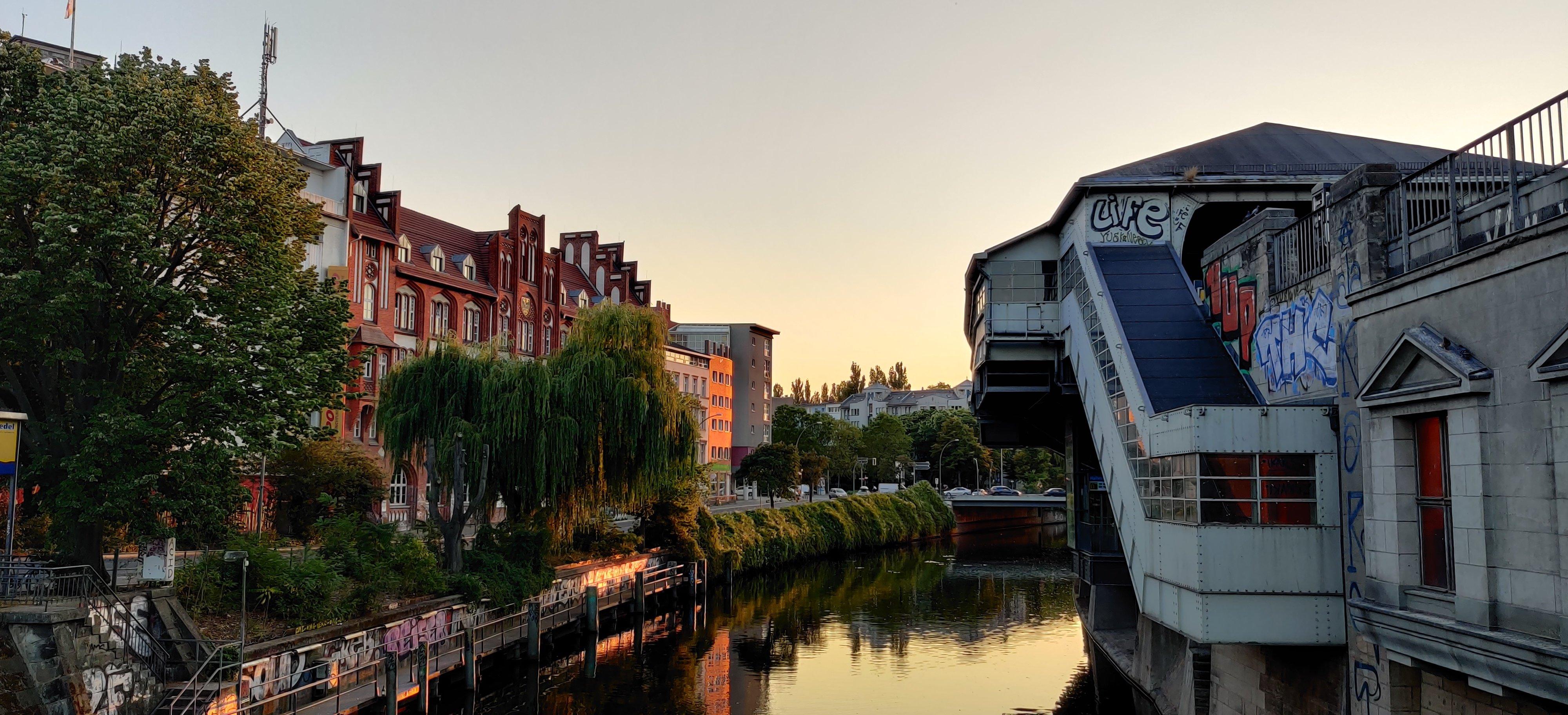 Hallesches Tor Brucke