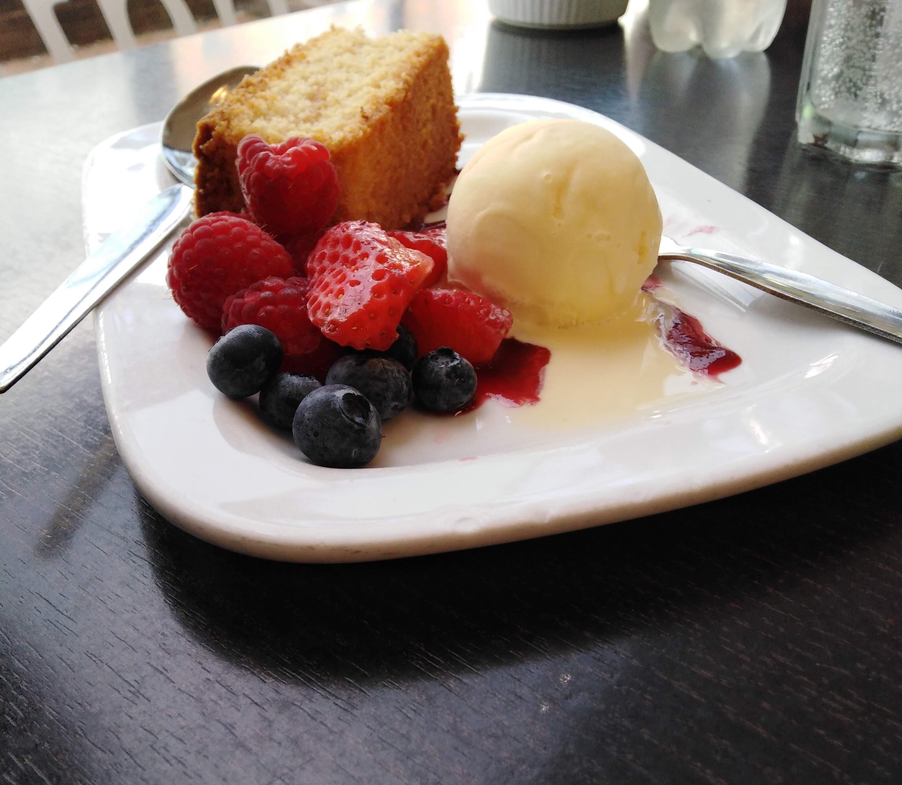 Mrs Gill's Country Cakes