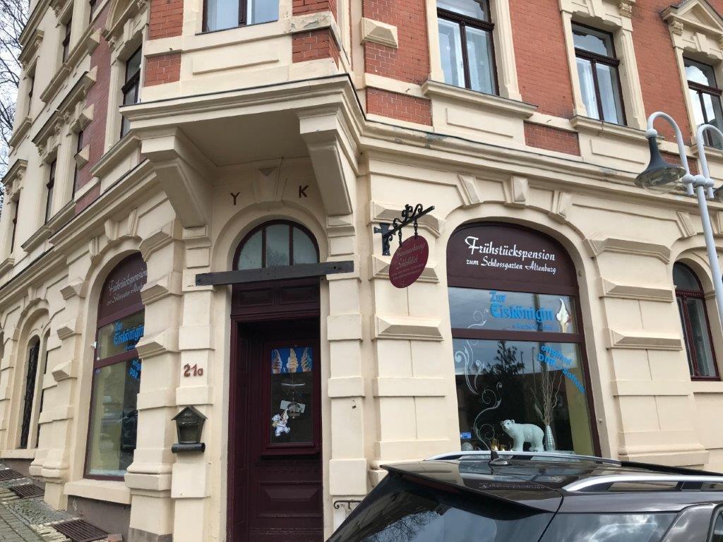 Ferienwohnung Schlossblick Altenburg Fruhstuckspension Moglich