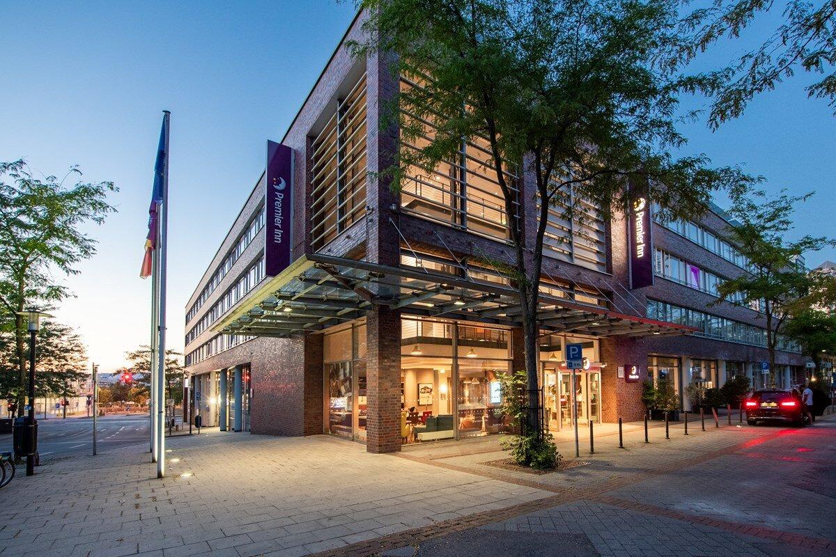 Premier Inn Essen City Limbecker Platz hotel