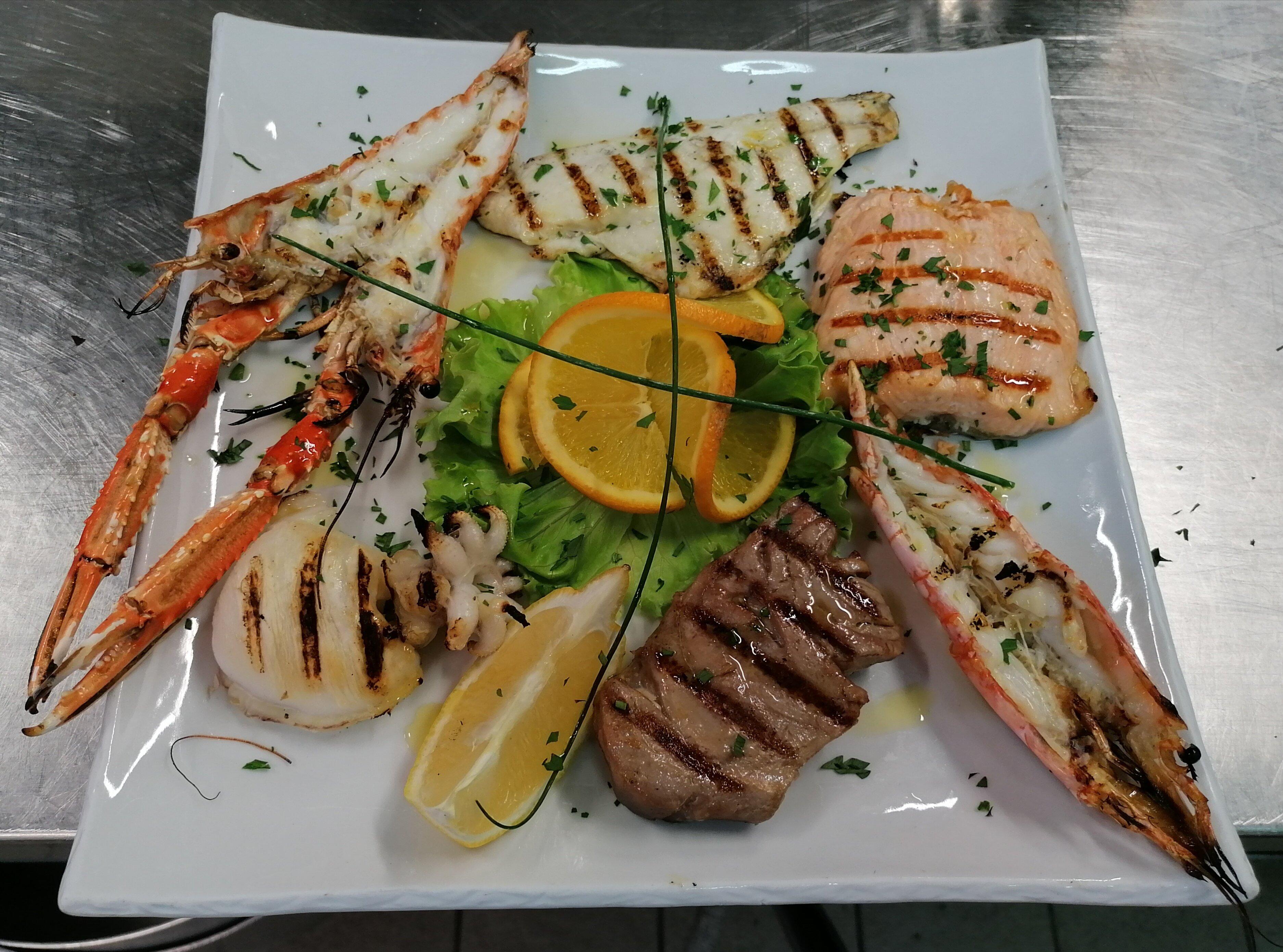 Ristorante Pizzeria Cozzeria Moro Freoni