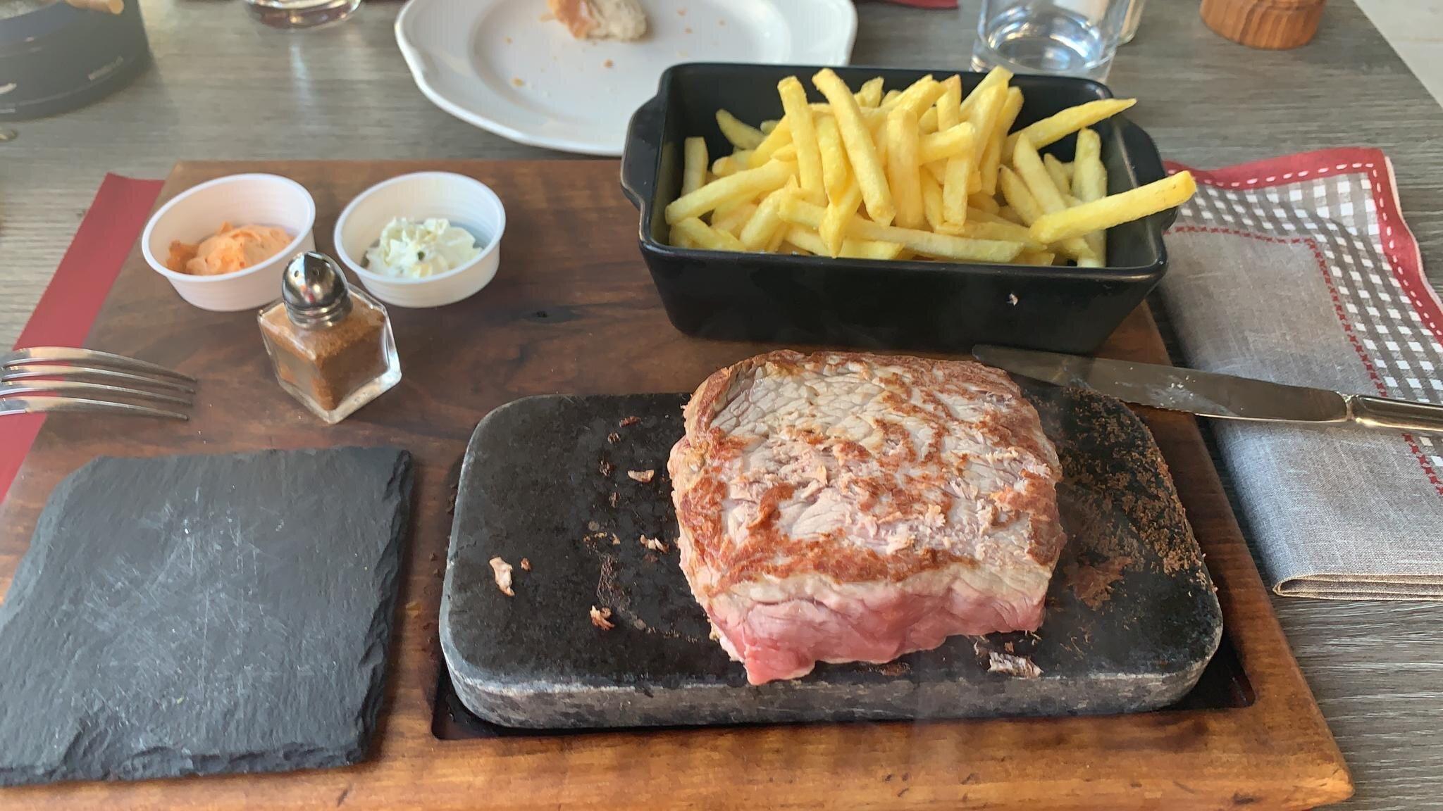 Photo by Fratianni D