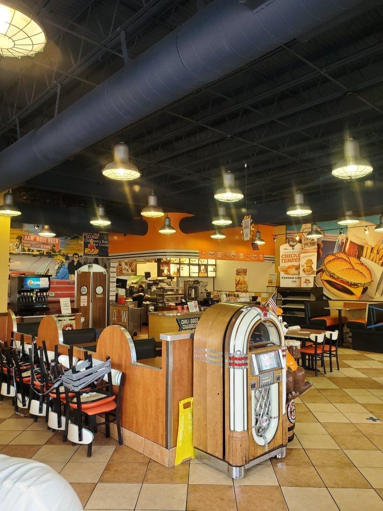 A&W Restaurant Old Town