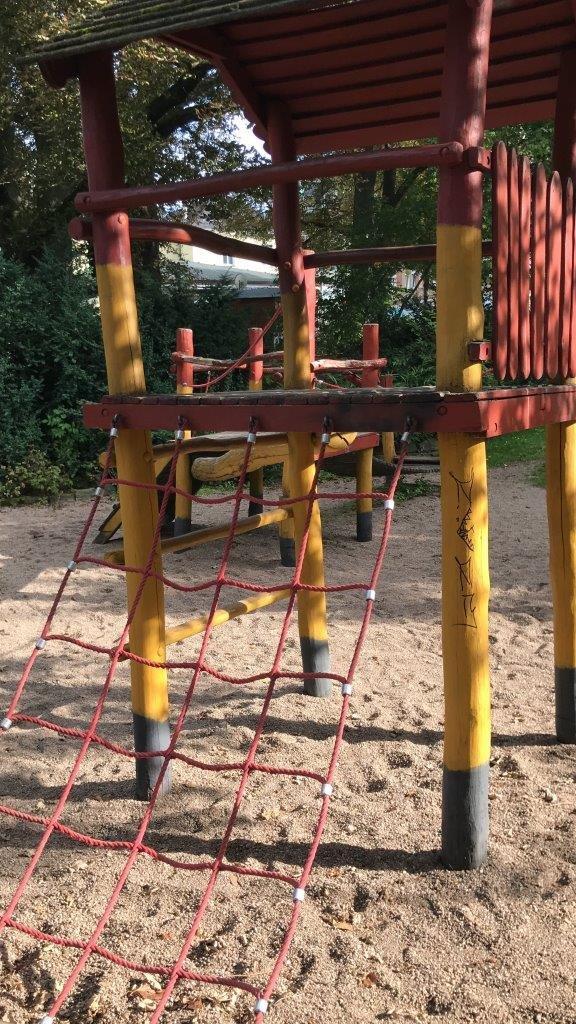 Spielplatz Am Longoliusplatz