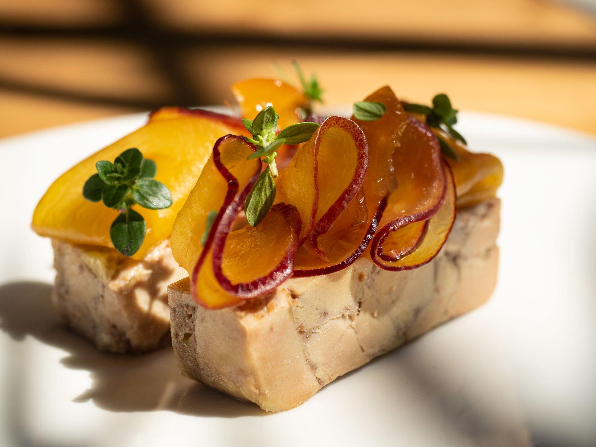 Moebius Tapa Bistrot