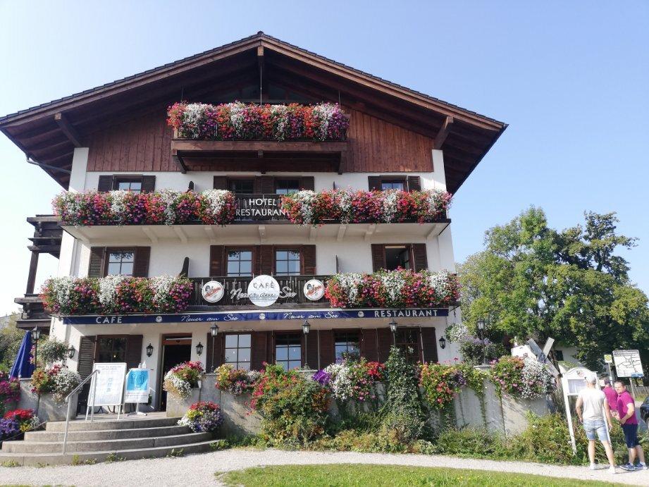 Neuer Am See Cafe - Restaurant
