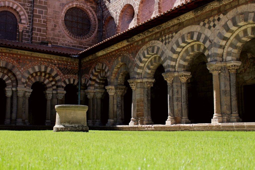 Cloitre de la Cathedrale du Puy-en-Velay