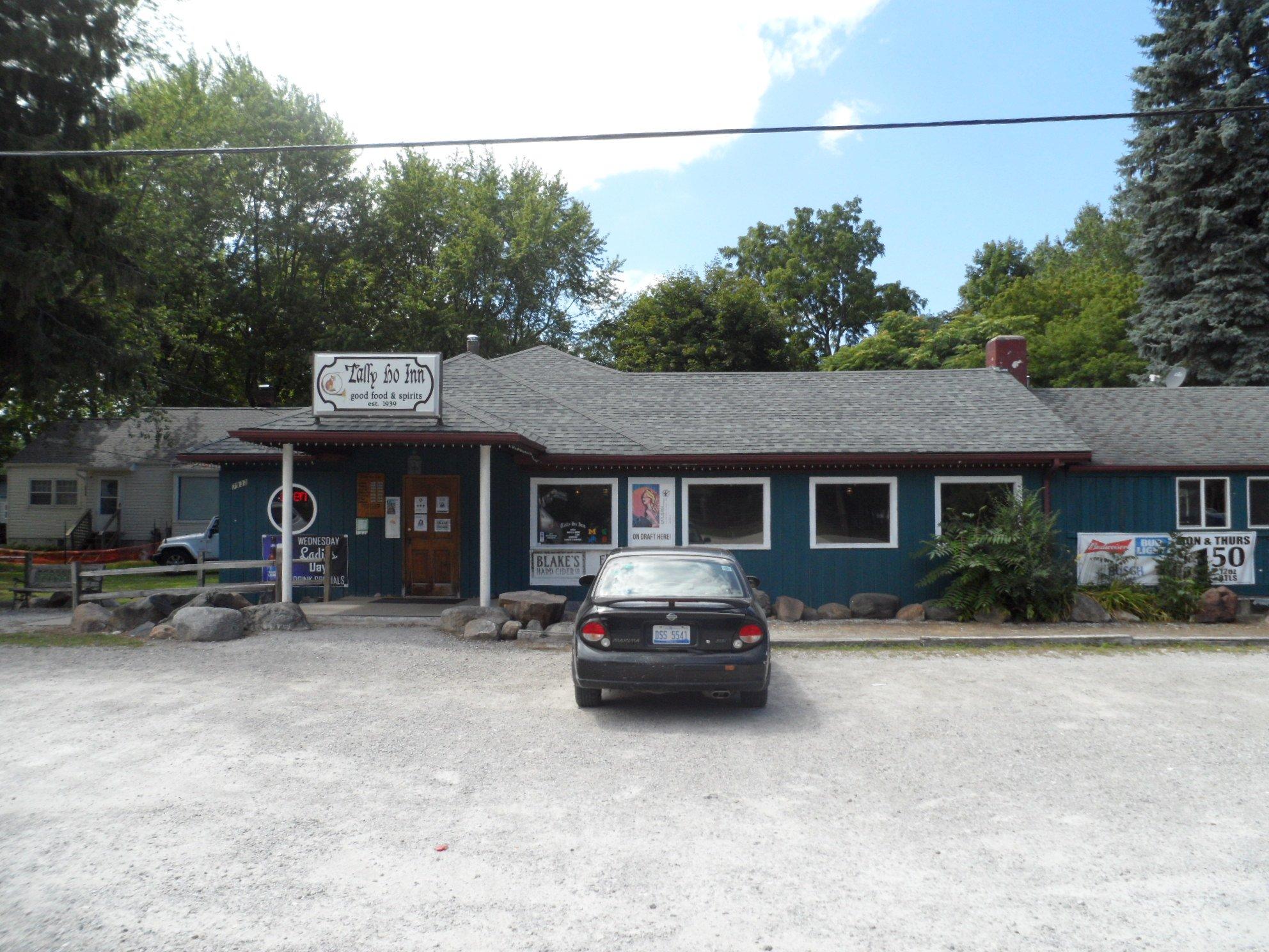 Tally Ho Bar & Grill