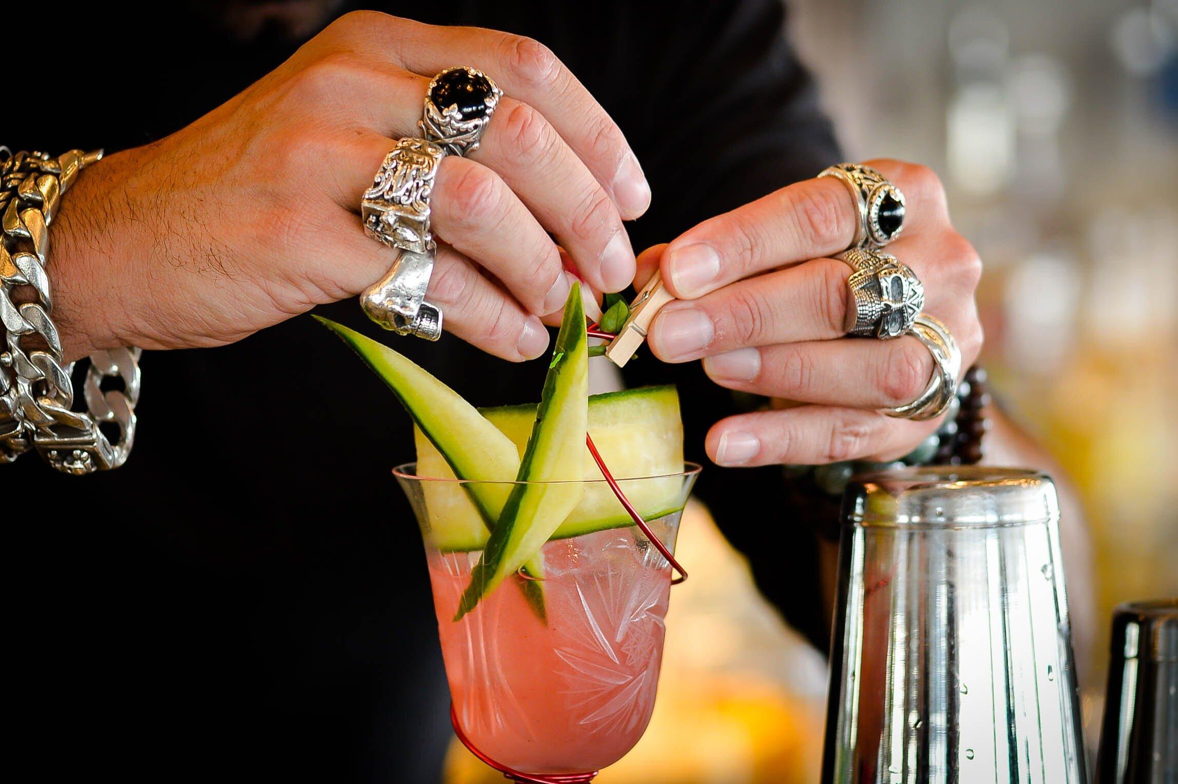 L'Alchimiste by Matthias Giroud