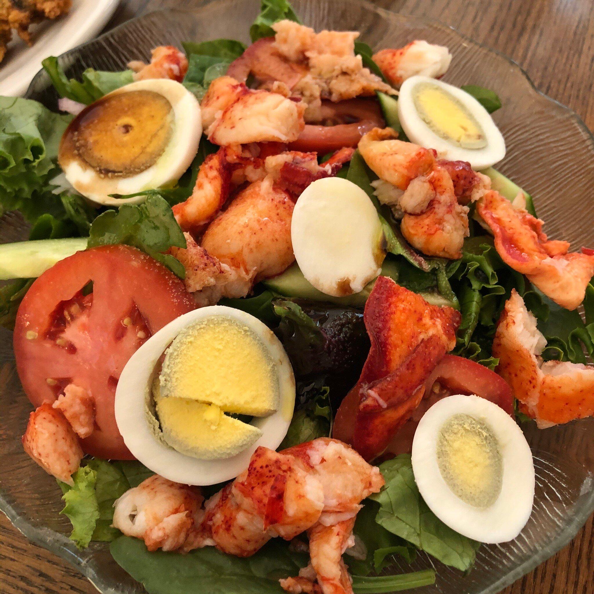 Lighthouse Inn & Restaurant