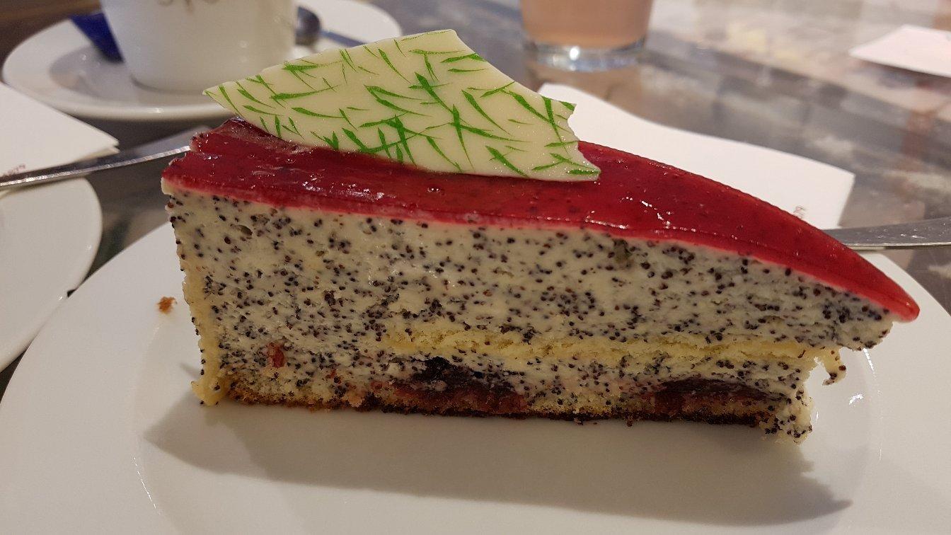 Classic Conditorei & Cafe Roentgen