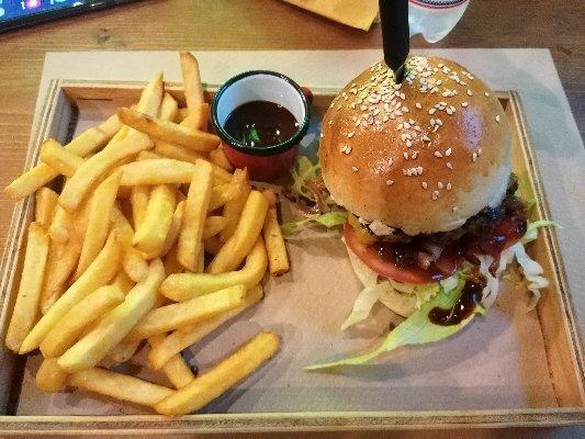 Donegal Public House