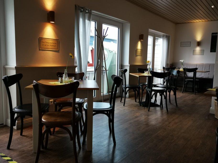 Mien Cafe an de Küst