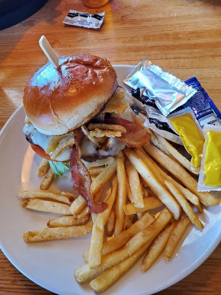Applebee's Grill + Bar