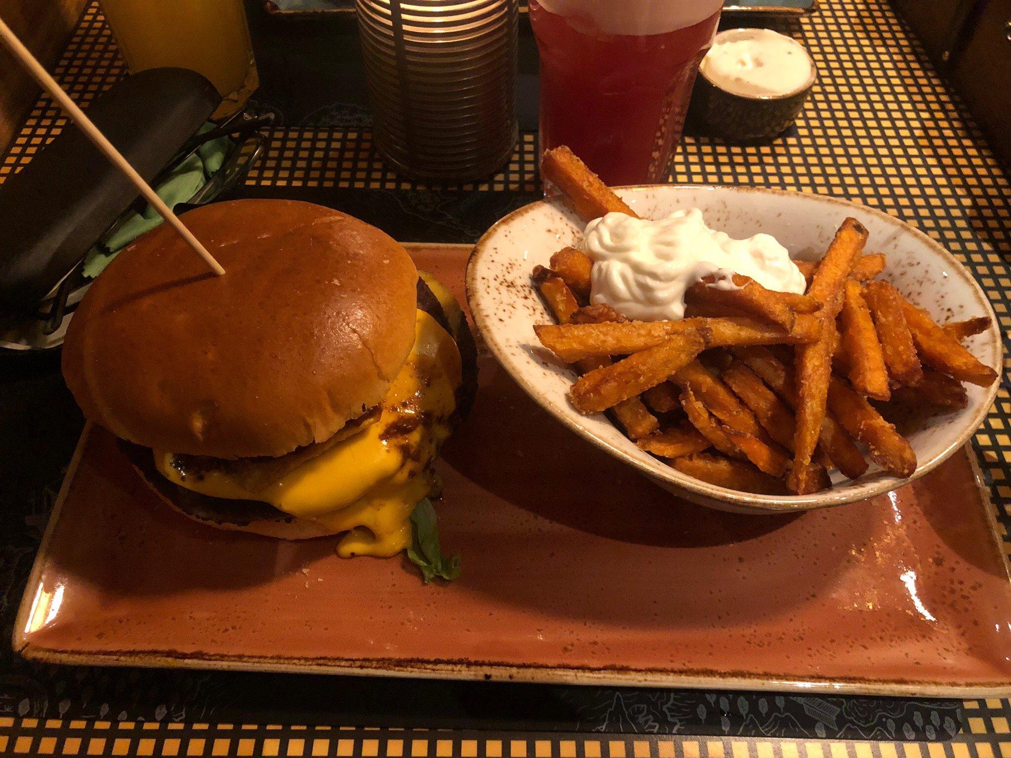 Peter Pane Burgergrill Bar