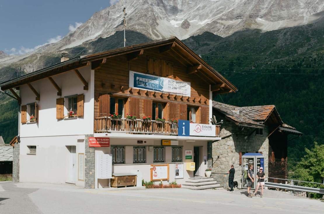 Office Du Tourisme Et Poste D'Arolla