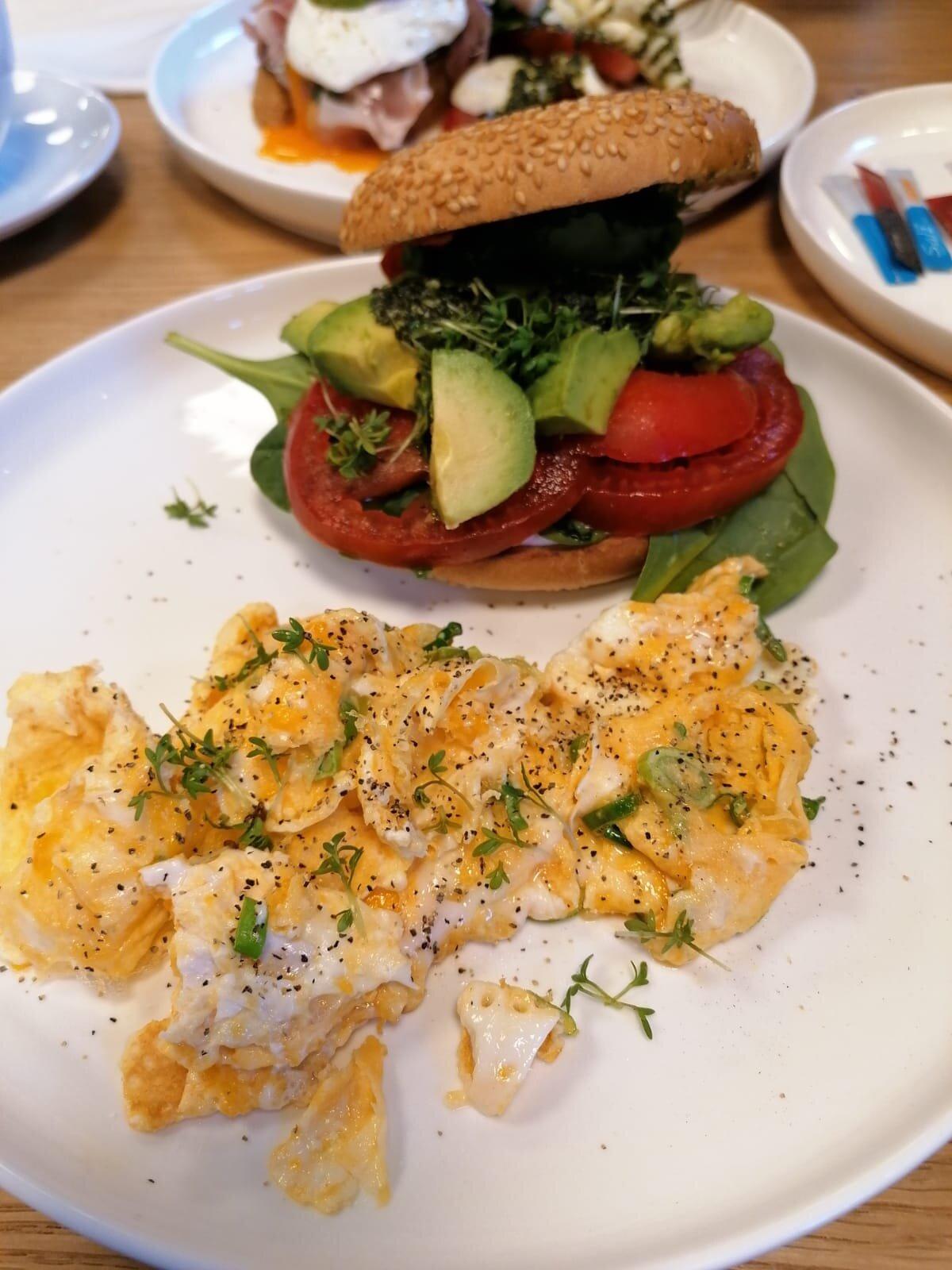 Desserado Cafe & Desserts