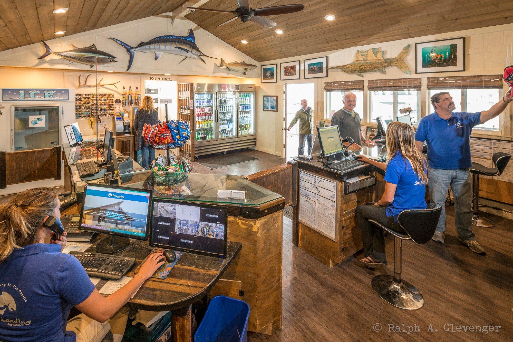 SEA Landing Dive Center