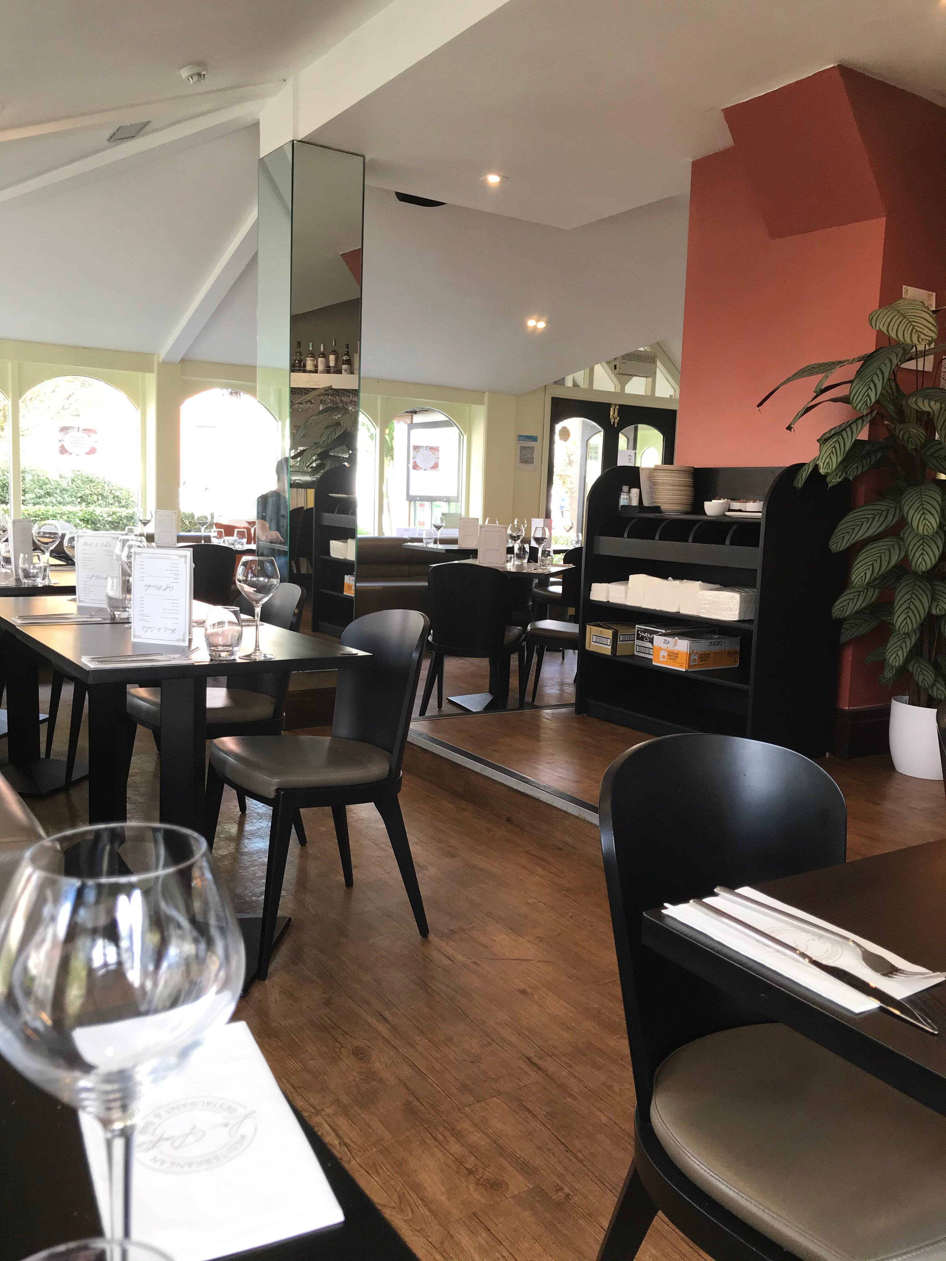 Le Patio Mediterranean Restaurant & Bar