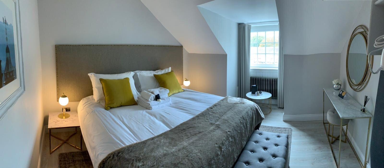 Sweeney Apartments & Rooms