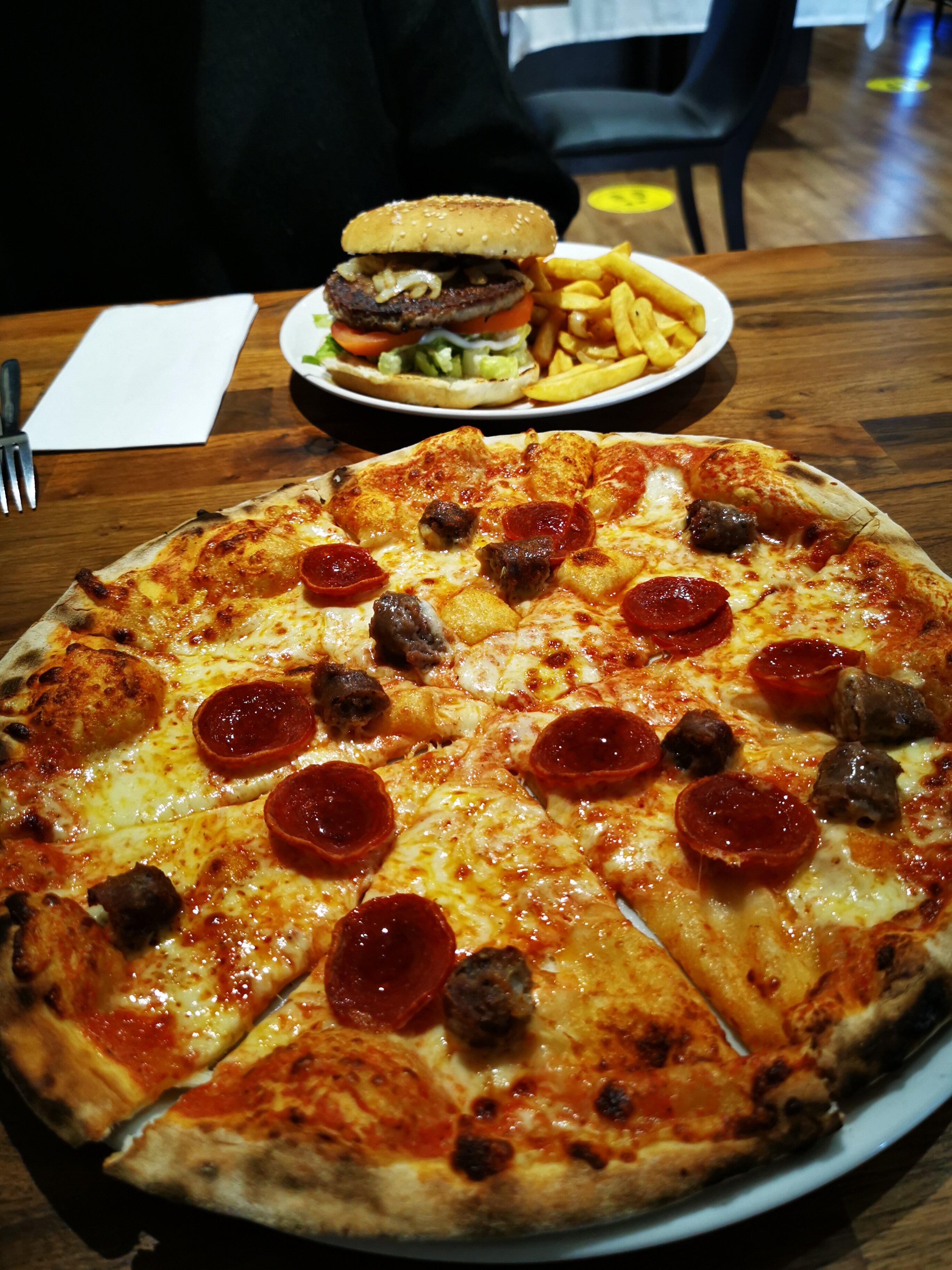 Regina Caffe Ristorante Pizzeria