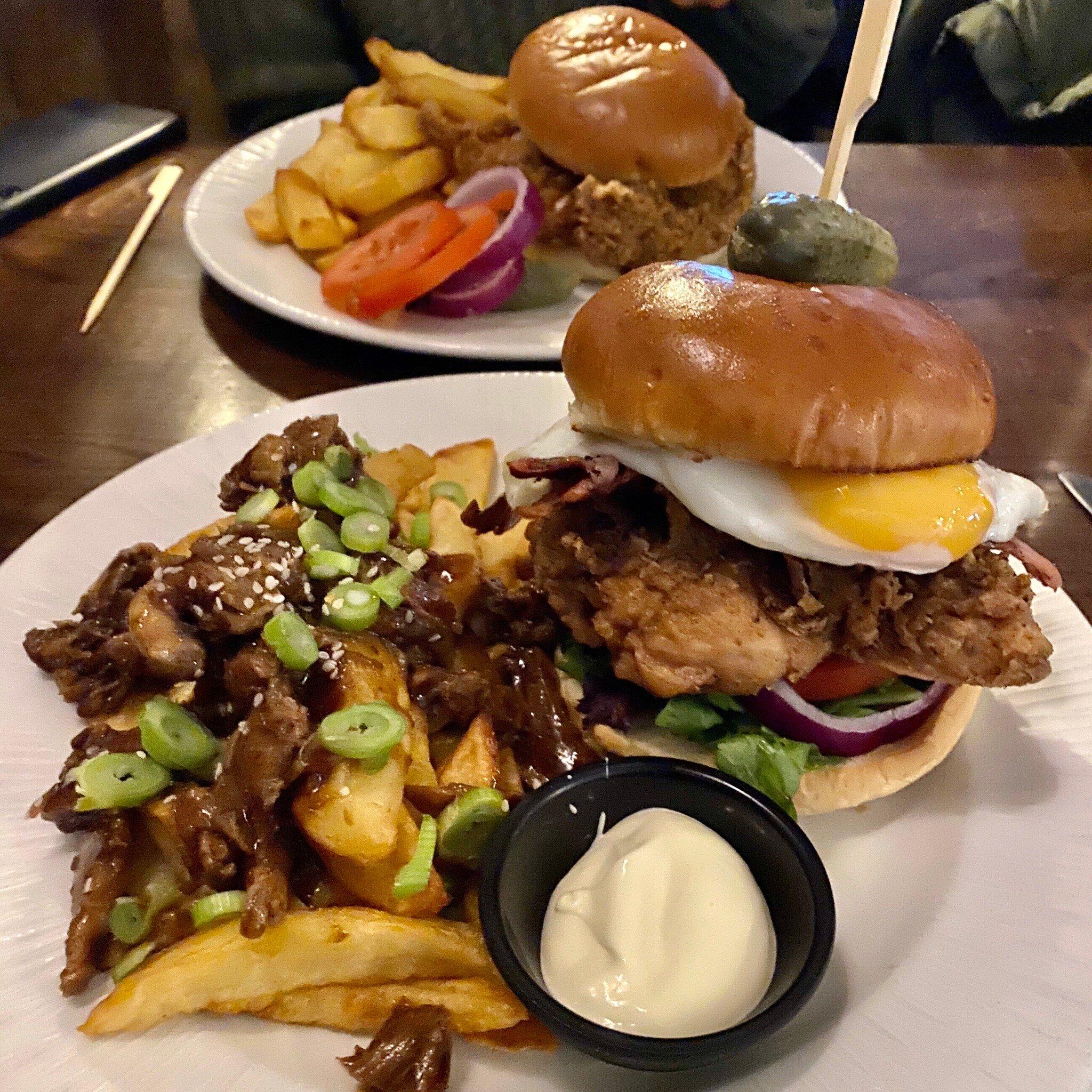 The Three Horse Shoes