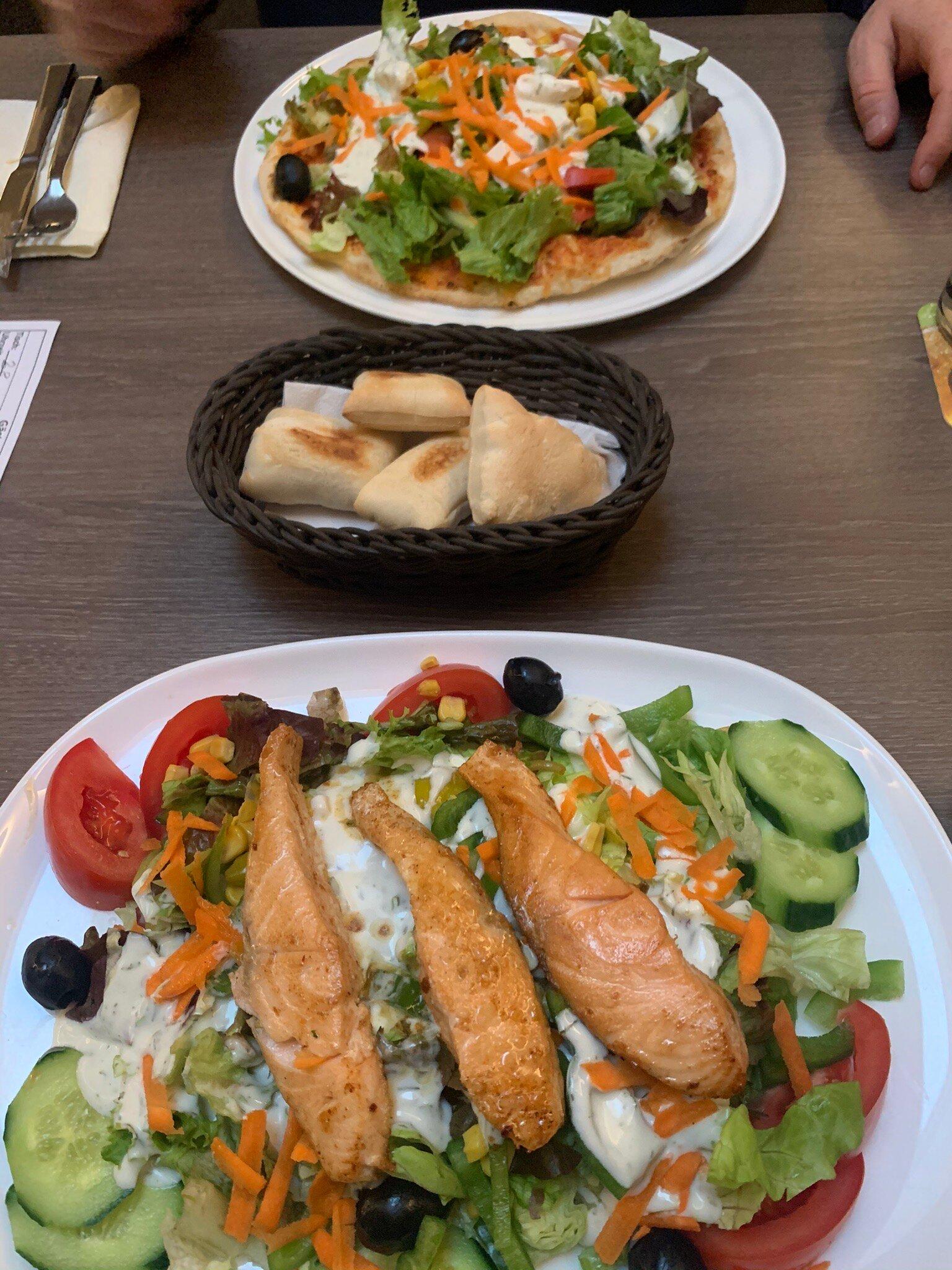 Photo by disneygirl_89RE