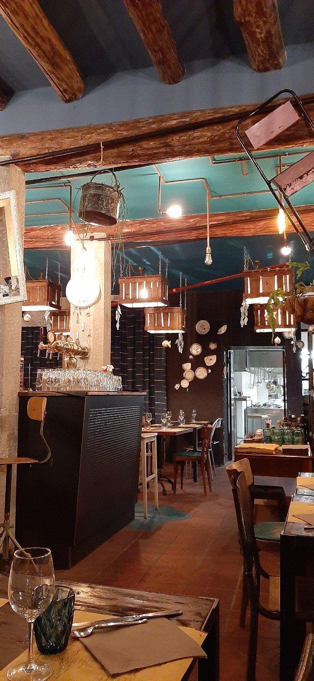 Diciotto 10 Tapas, Pizza, Food & Drink