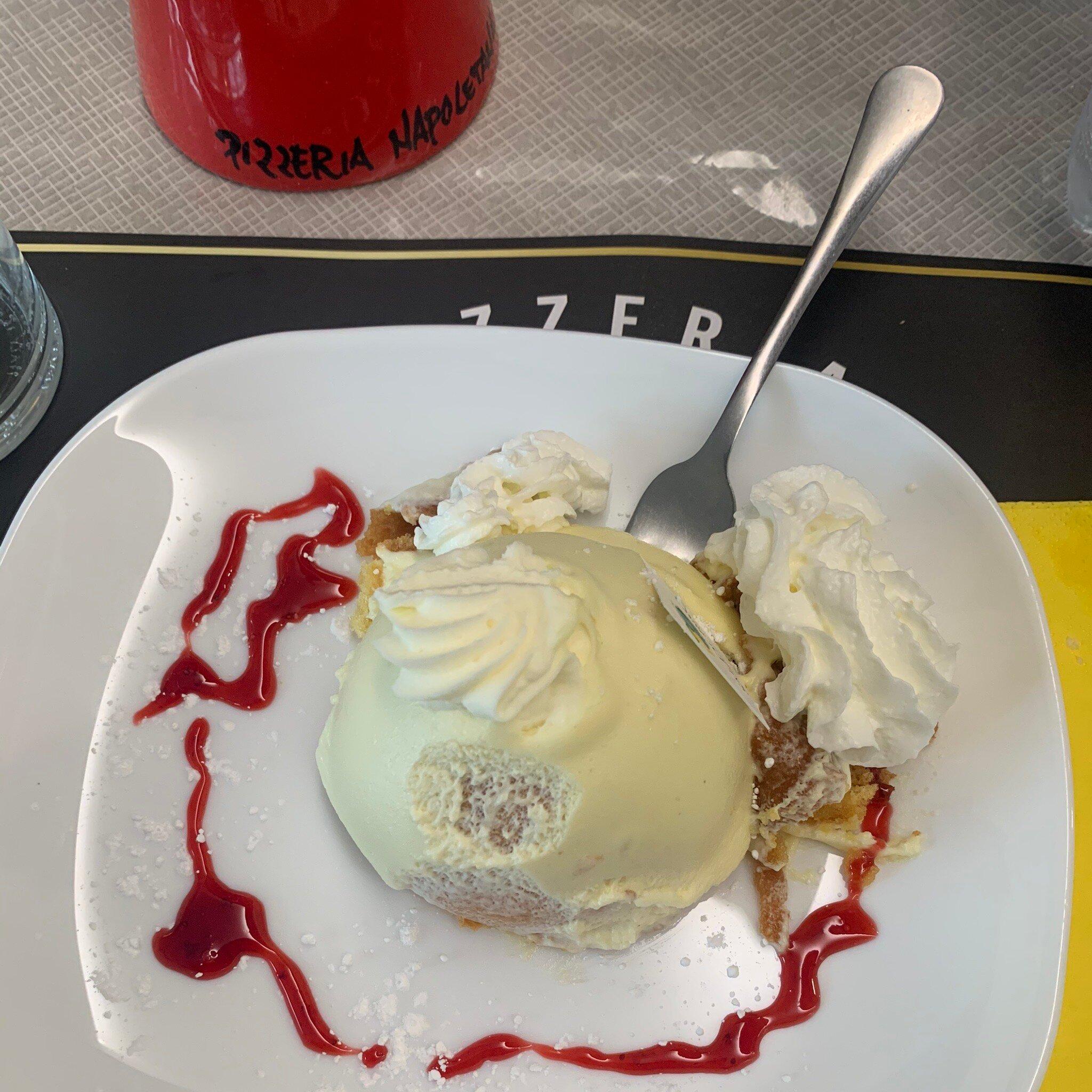 Pizzeria 081 Napoletana