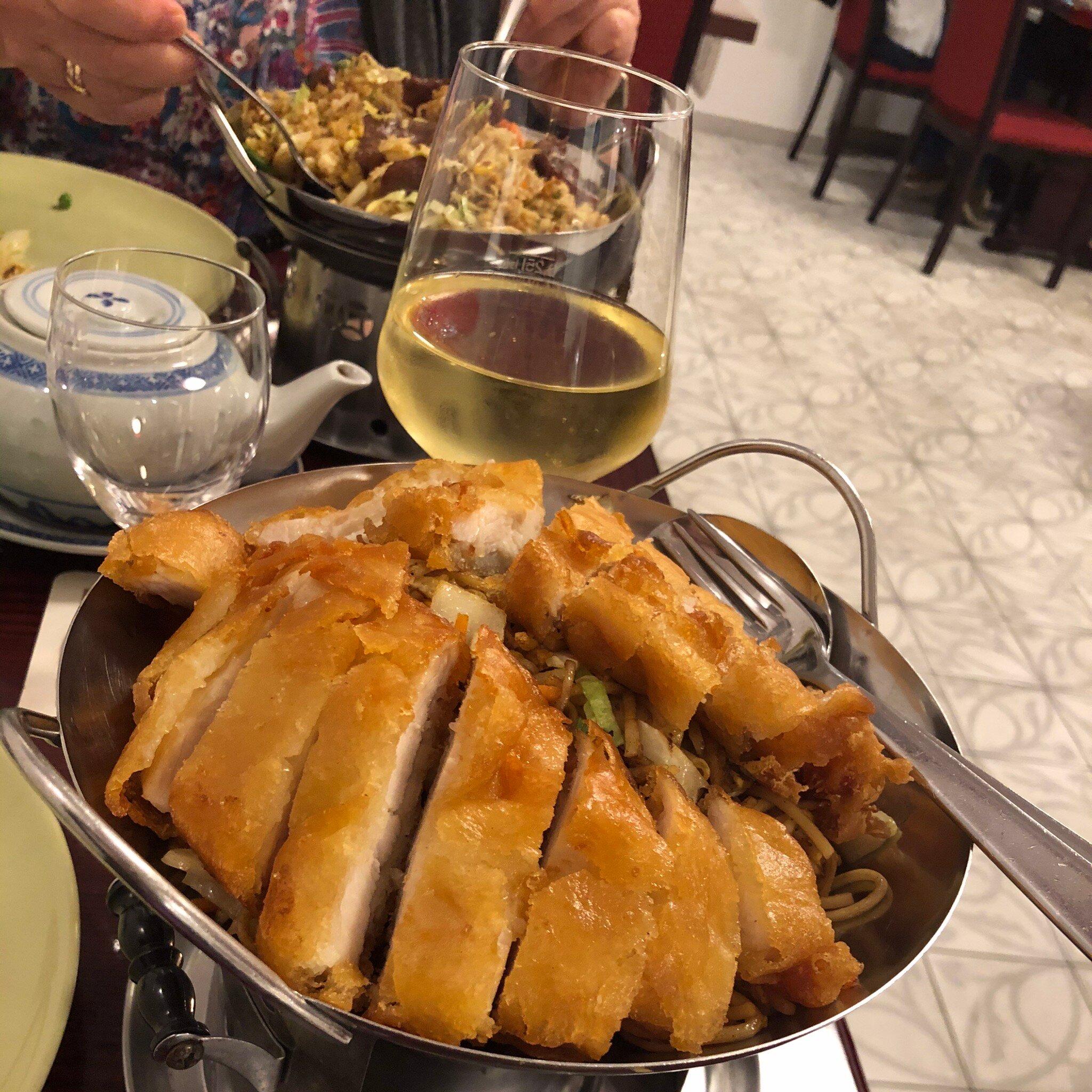 Ho Guom Restaurant, Vietnamesich Und Sushi Bar