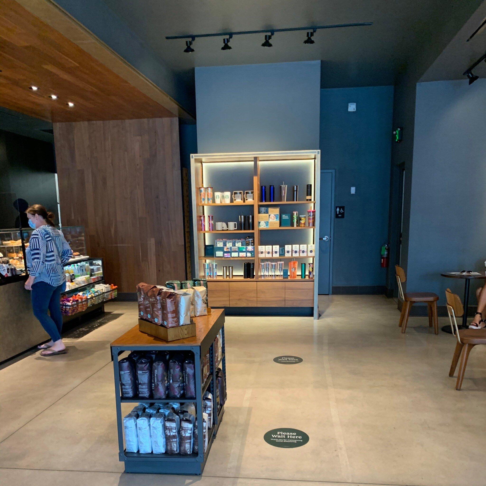 Photo by YourHelpfulWendy