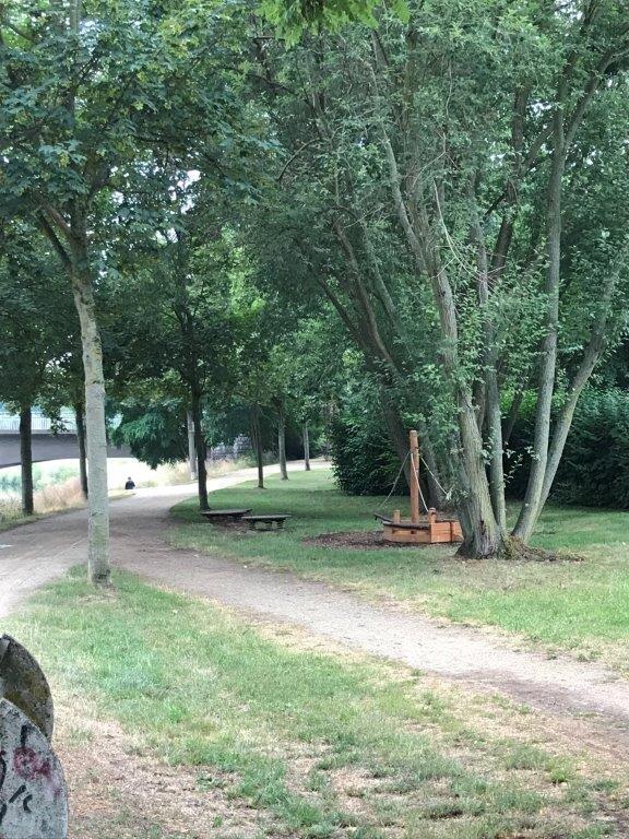 Mini Spielplatz Schift