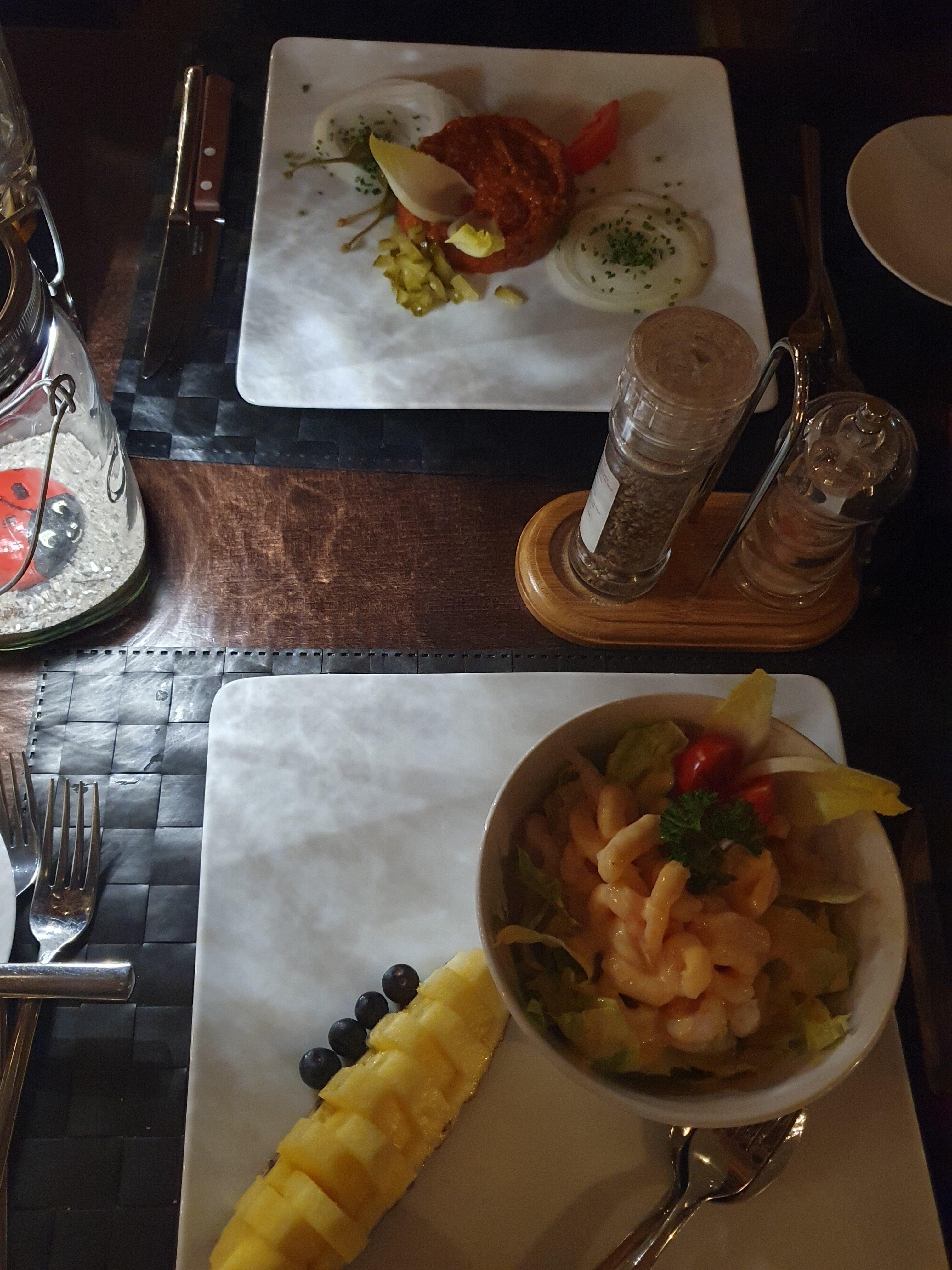 Riverside Saloon & Steakhouse