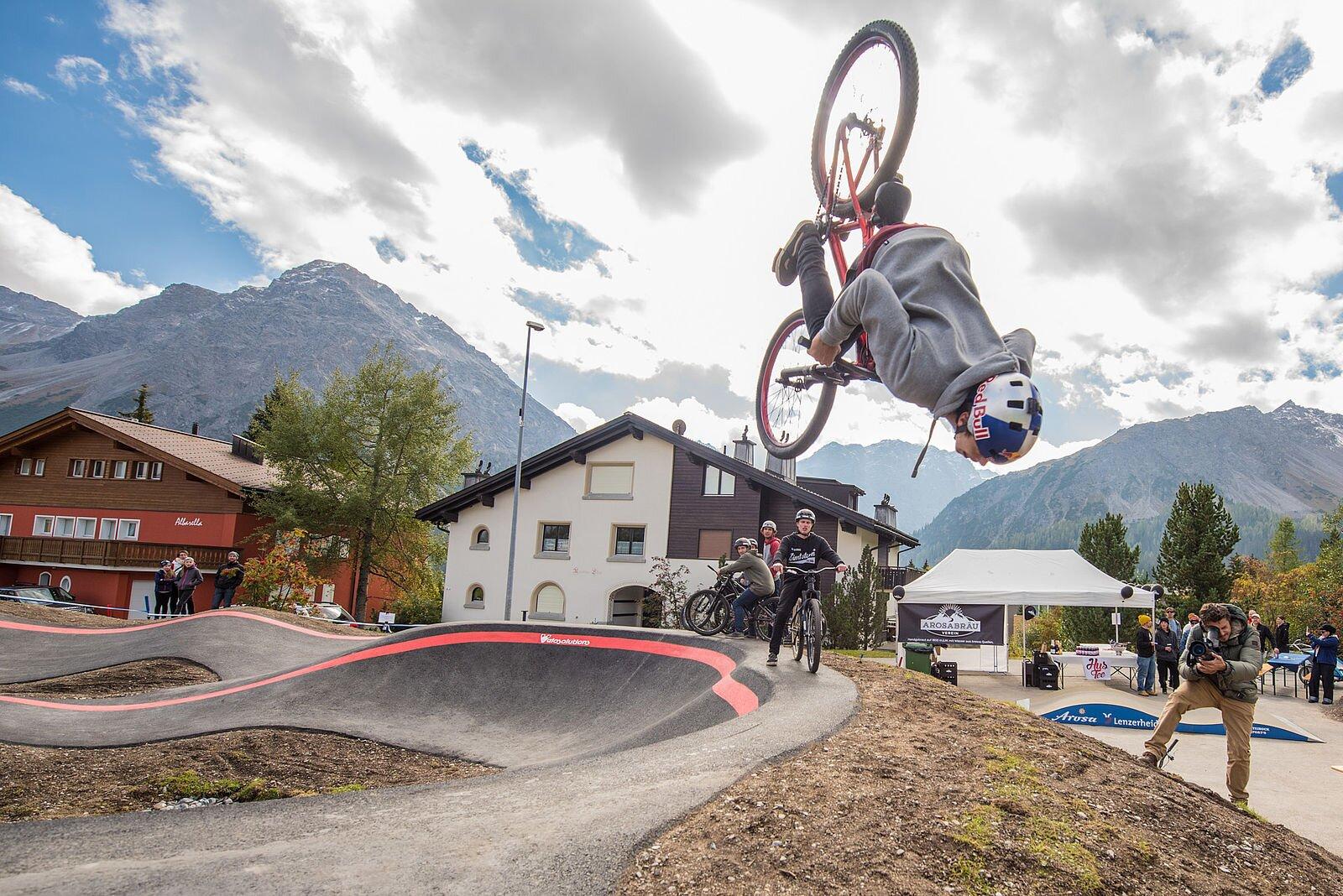 Pump Track Arosa by Velosolutions
