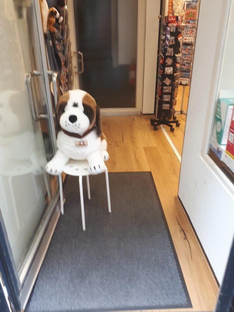 Boutique Zürich - Souvenirs, Gifts & Swiss Labels