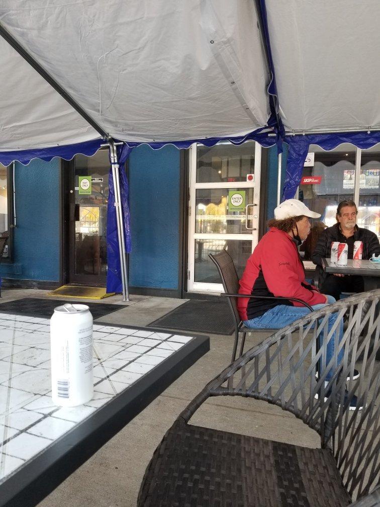 Maple Leaf House Grill & Lounge