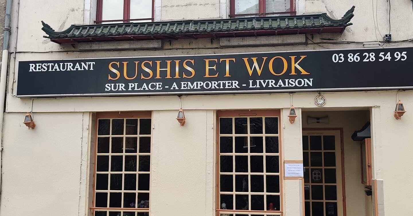 Sushis et Wok