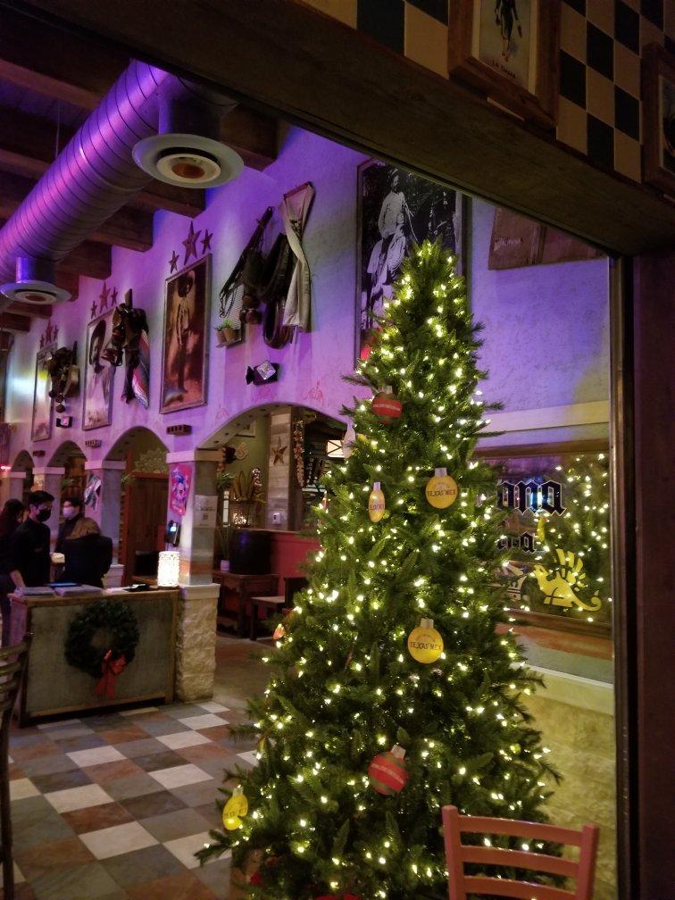 Lupe Tortilla Mexican Restaurant