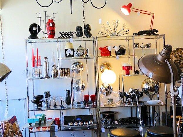 Who New?  Retro Mod Decor