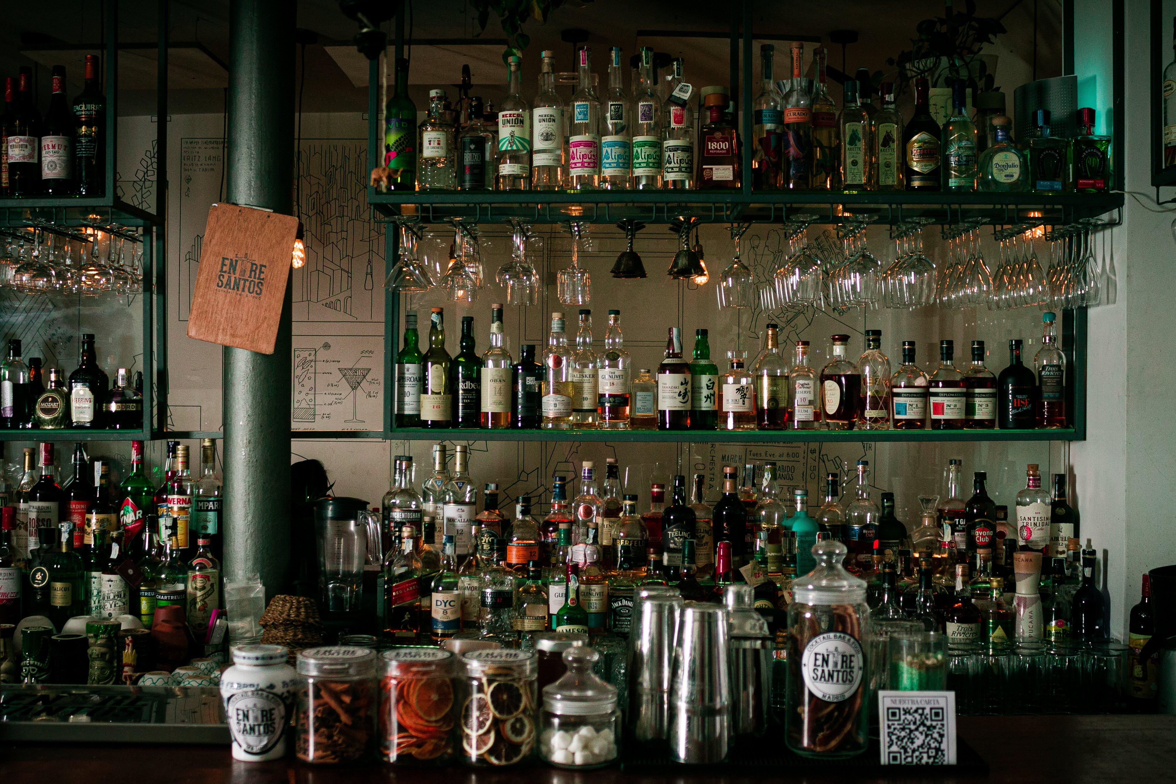 Entre Santos Cocktail Bar & Food