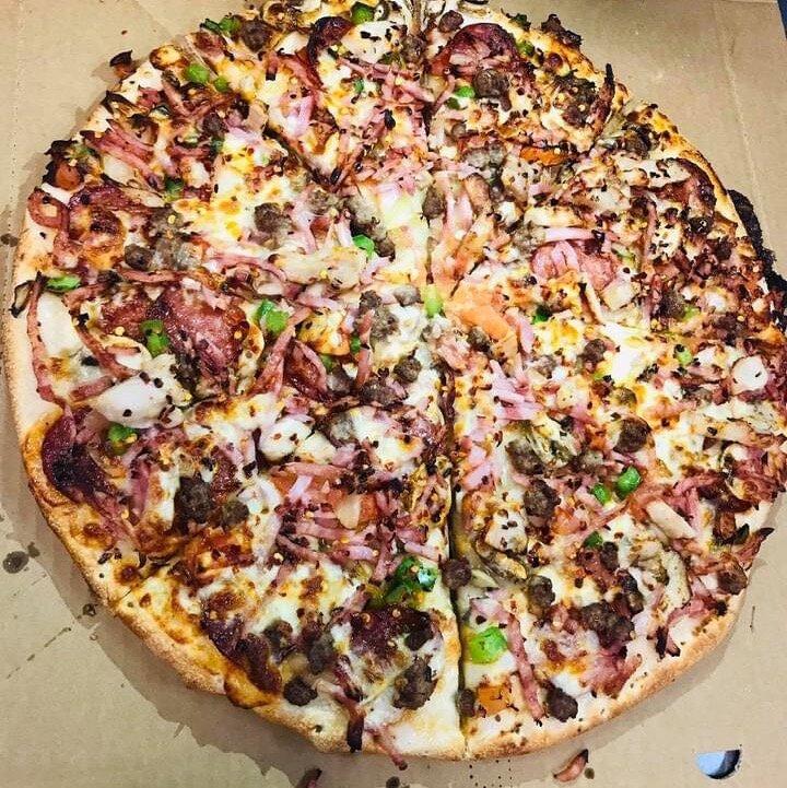 La Bella's Pizza and Pasta