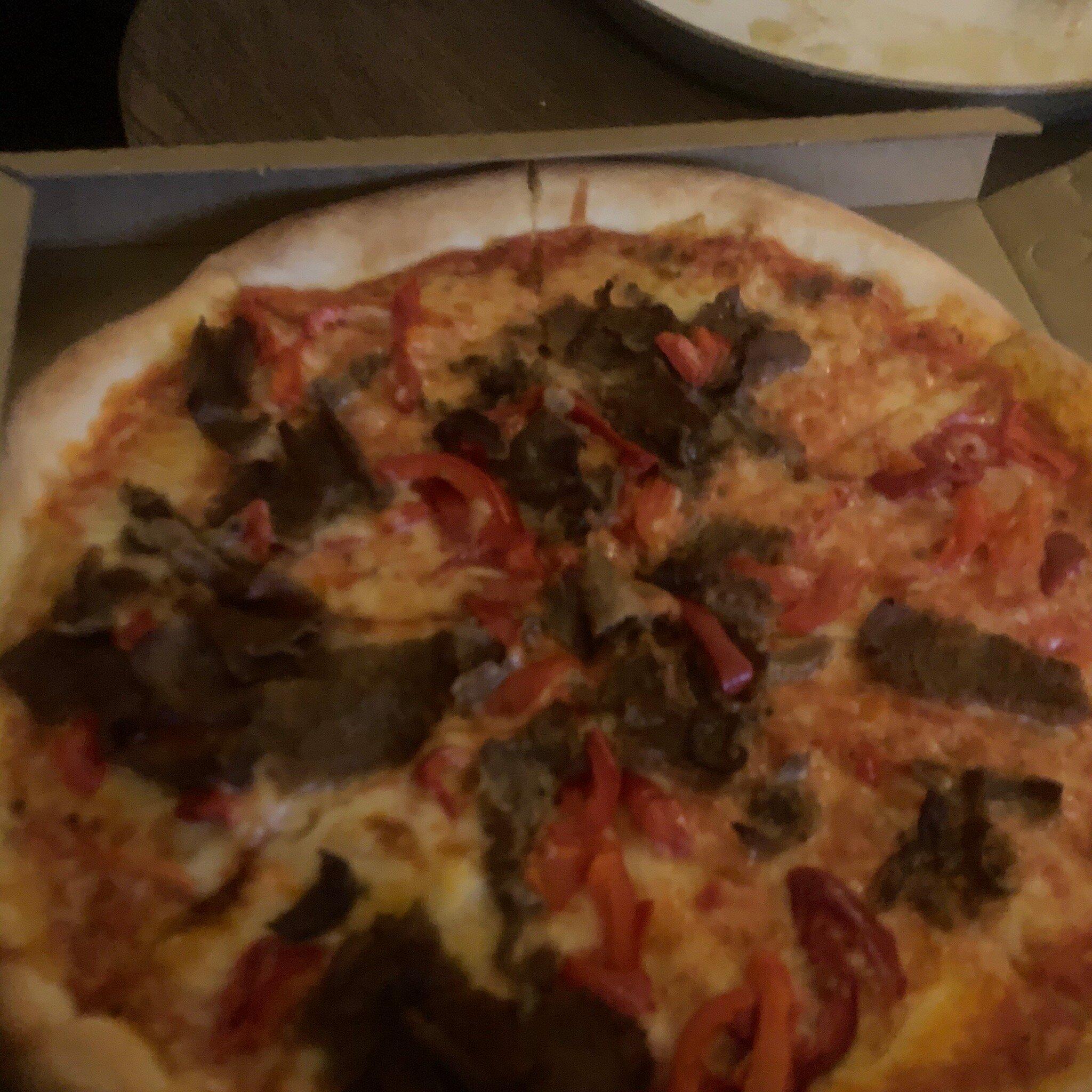 Esperia Pizzaria 2770