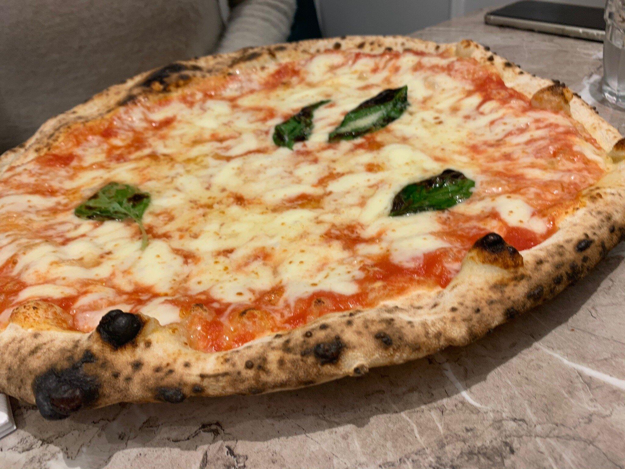 Antica Pizzeria Da Michele