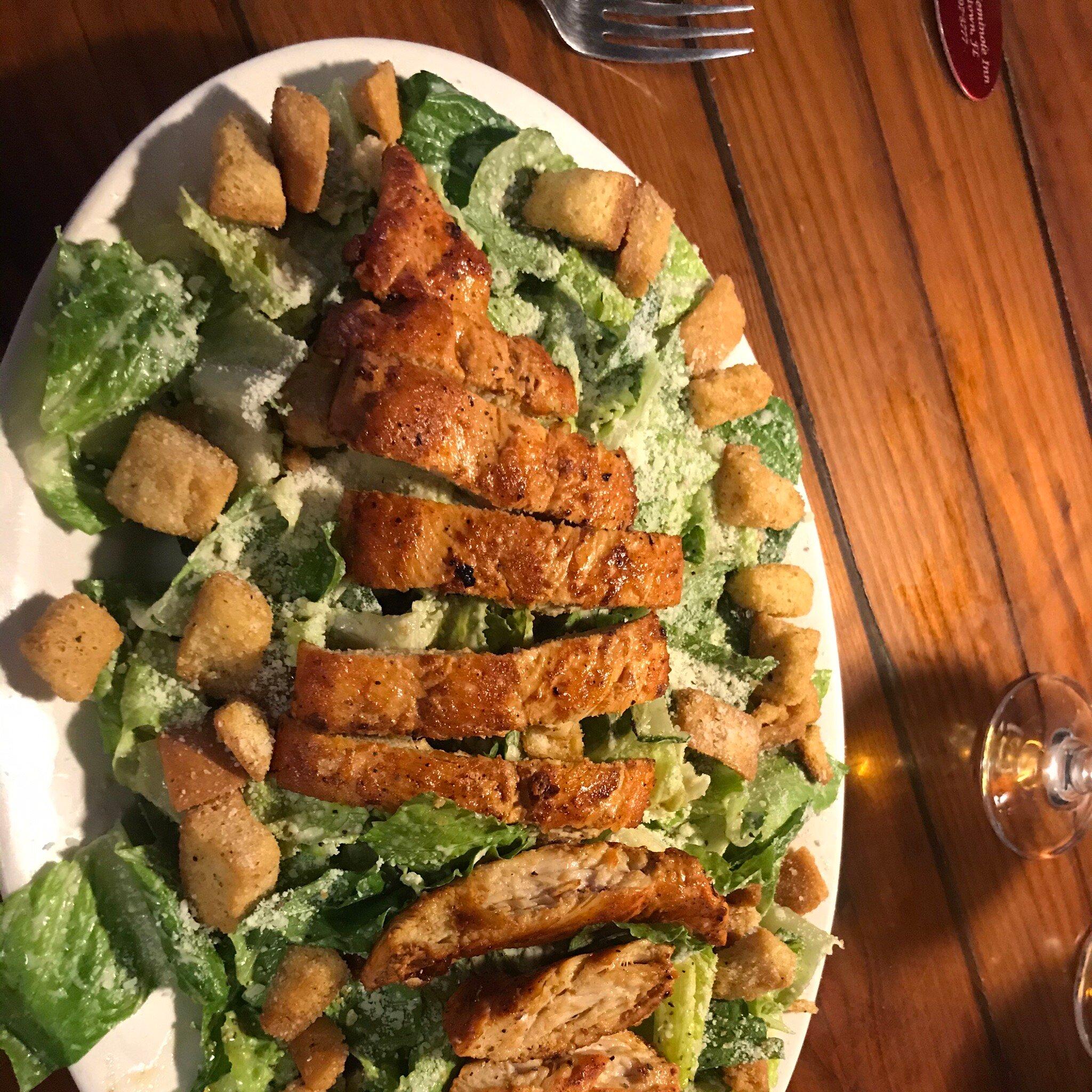 JR’s BBQ And saloon