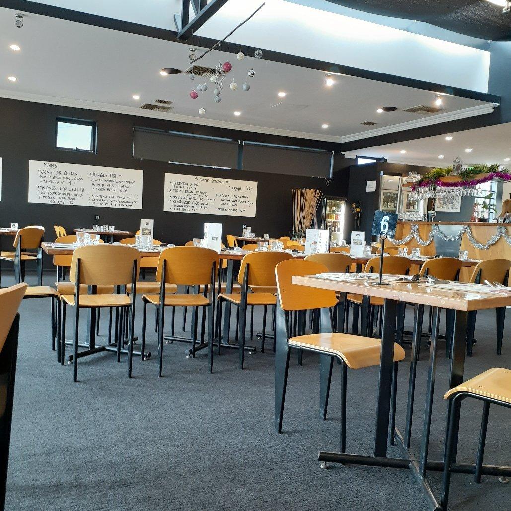 Simply Thai Restaurant