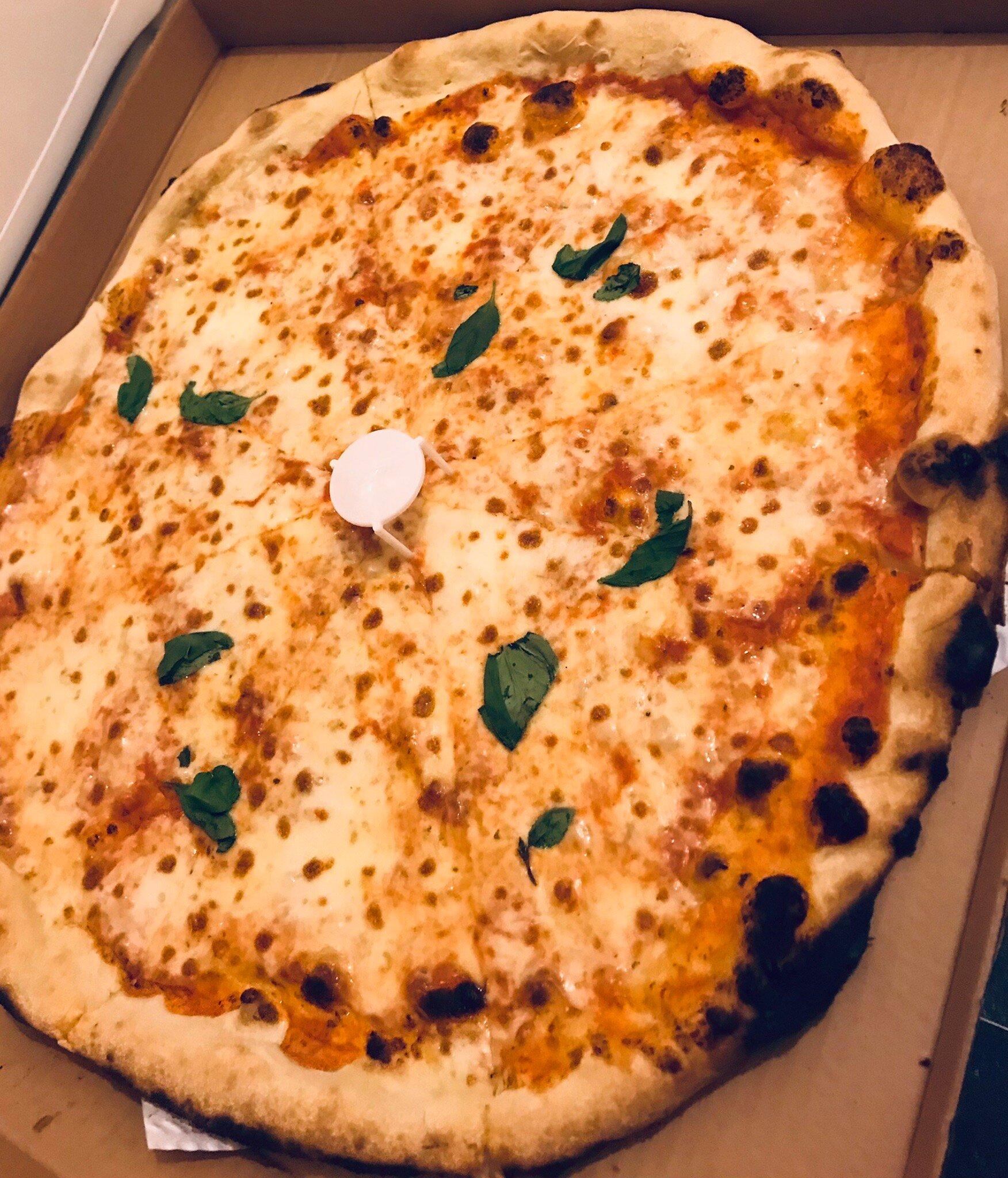 Gusto Pizza - Wood Fired Italian Roman Style Pizza