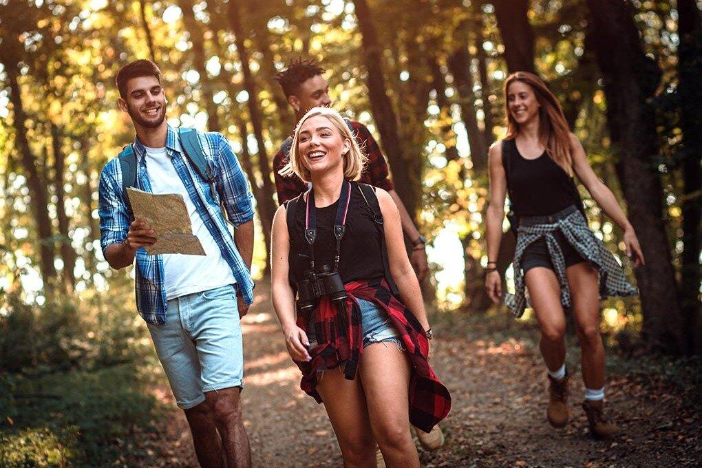 Sir Peter Morgan Outdoor Stadtrallyes und Touren