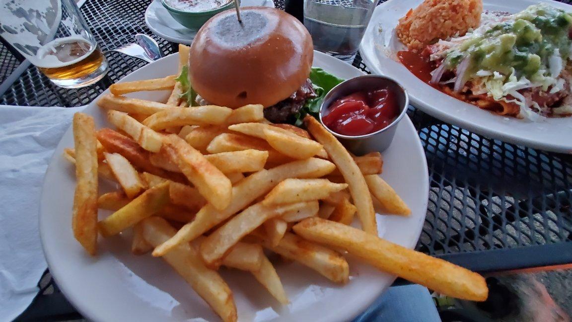 Ziba's Restaurant & Wine Bar