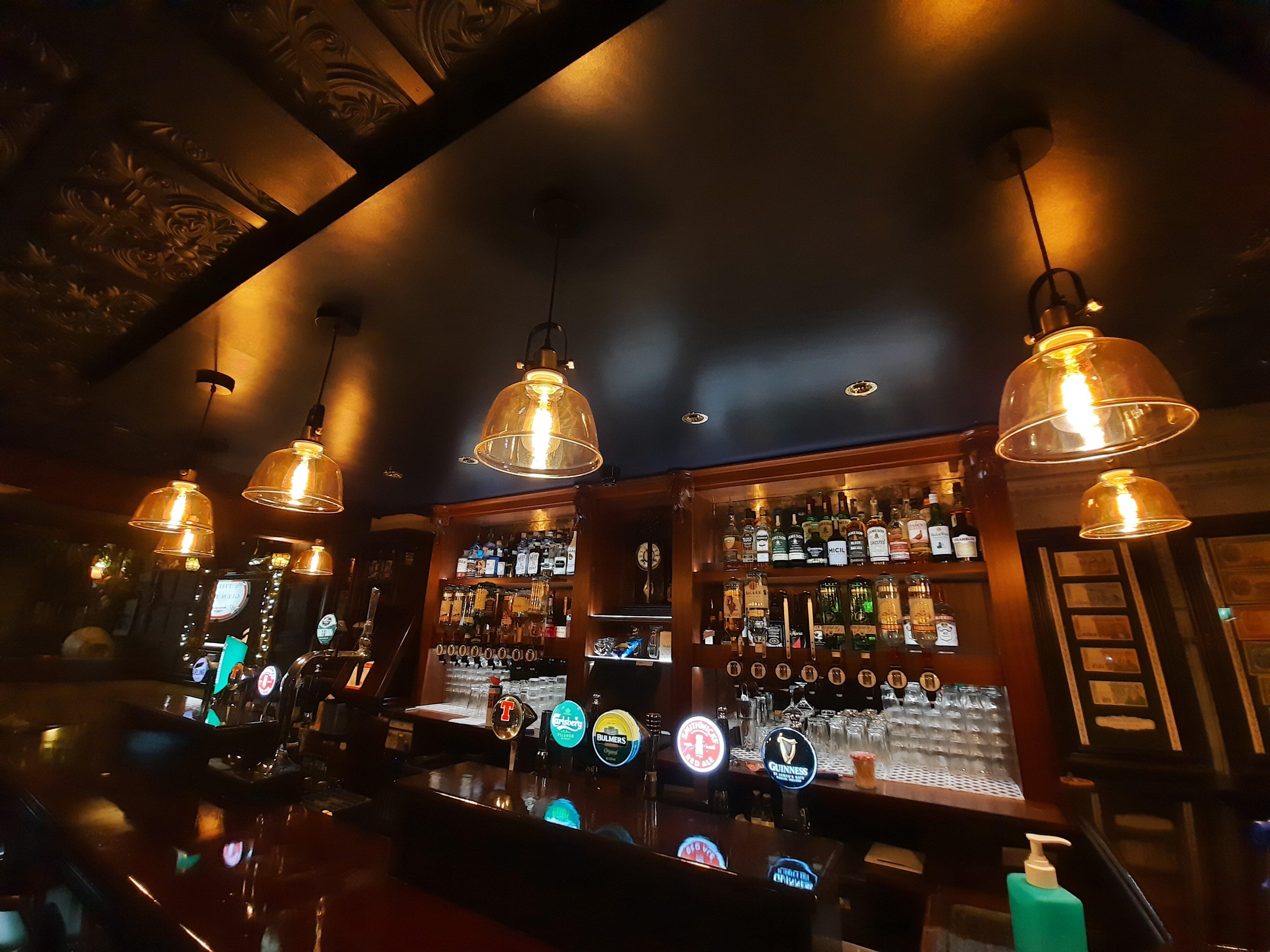 Neil Diver's The Glen Bar